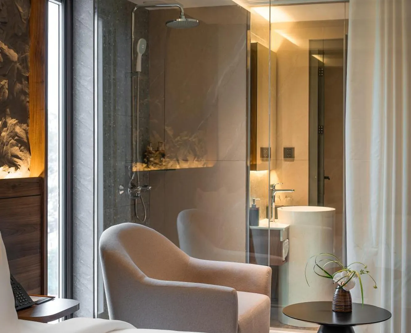 Kin Hotel Thai Van Lung Ho Chi Minh City