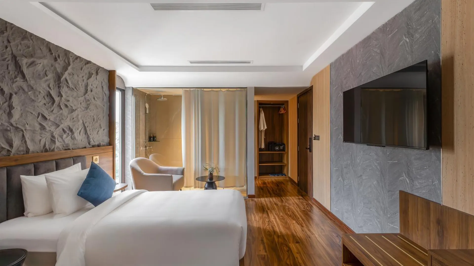 Kin Hotel Thai Van Lung Ho Chi Minh City